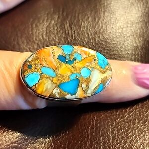 Spiny oyster and sterling silver ring